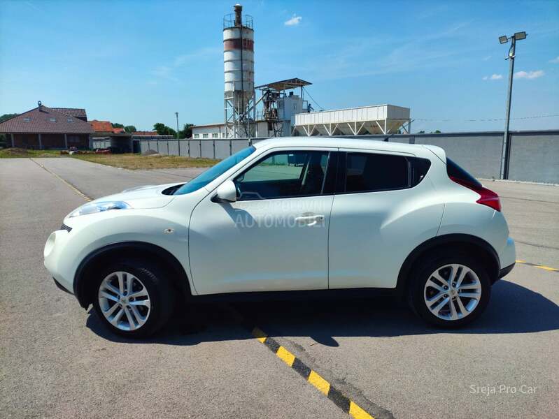 Nissan Juke 1.6 Ben  Nav1