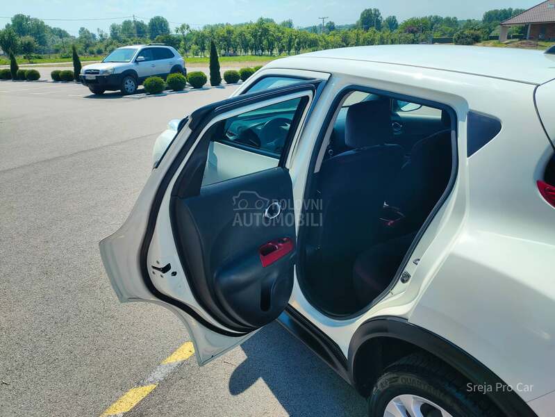 Nissan Juke 1.6 Ben  Nav1