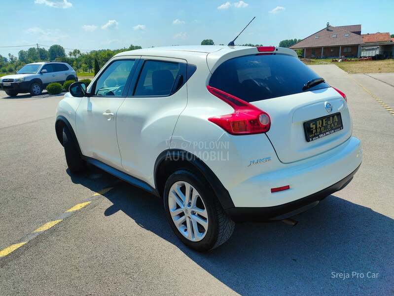 Nissan Juke 1.6 Ben  Nav1