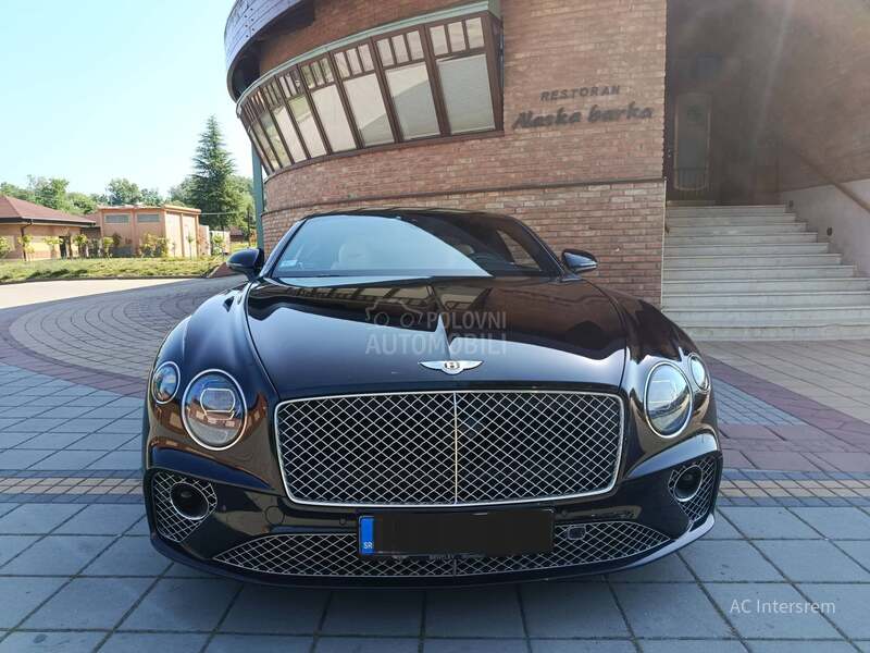 Bentley Continental Mulliner GT V8