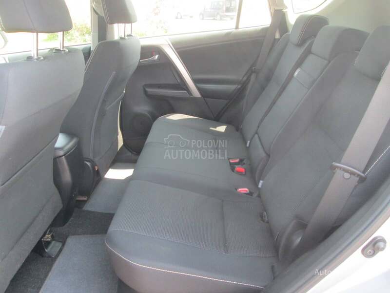 Toyota RAV 4 2.5HV 4WD Cross over