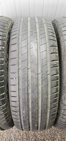 Michelin 235/65 R19 Letnja