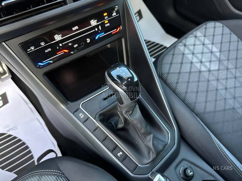 Volkswagen Taigo R line DSG TSI
