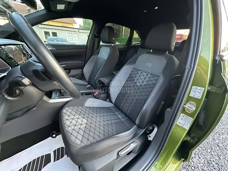 Volkswagen Taigo R line DSG TSI