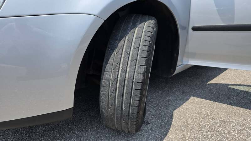 Volkswagen Golf 5 1.9 TDI