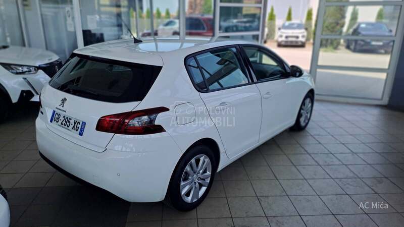 Peugeot 308 1.5 BLU NAV ALU LED