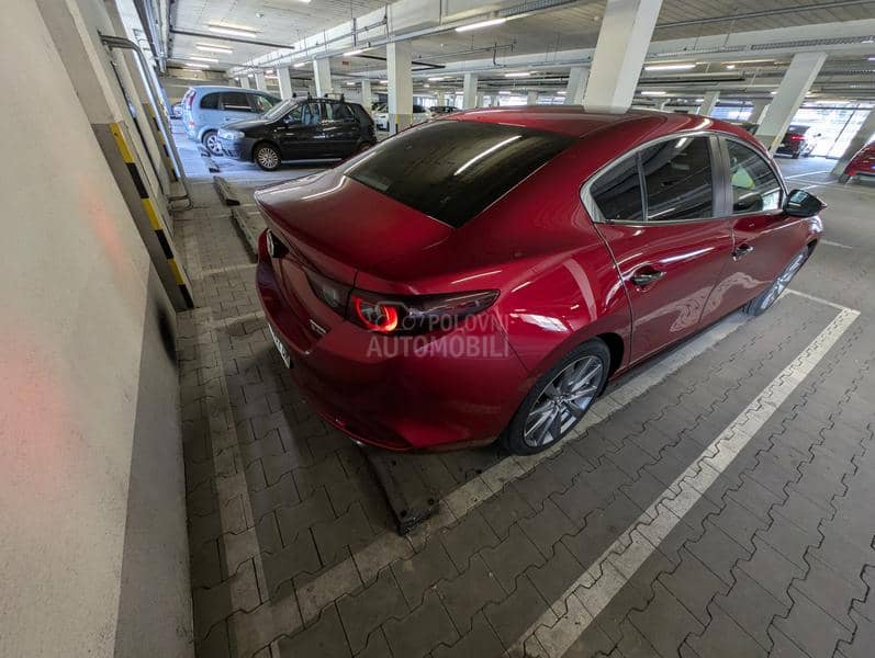 Mazda 3 E-skyactiveG