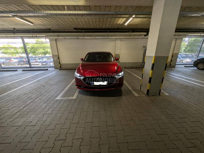 Mazda 3 E-skyactiveG