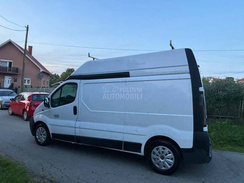 Renault Trafic 