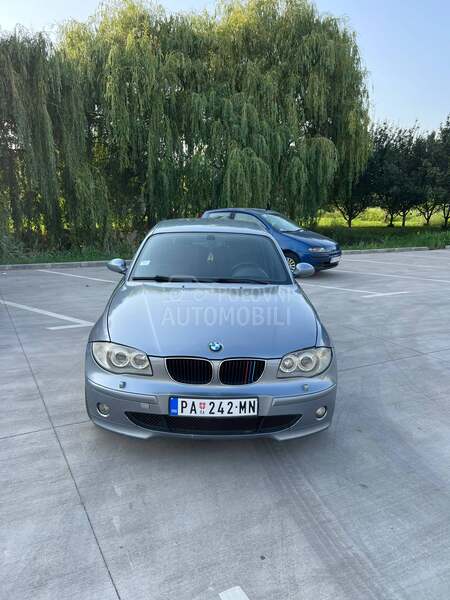 BMW 120 