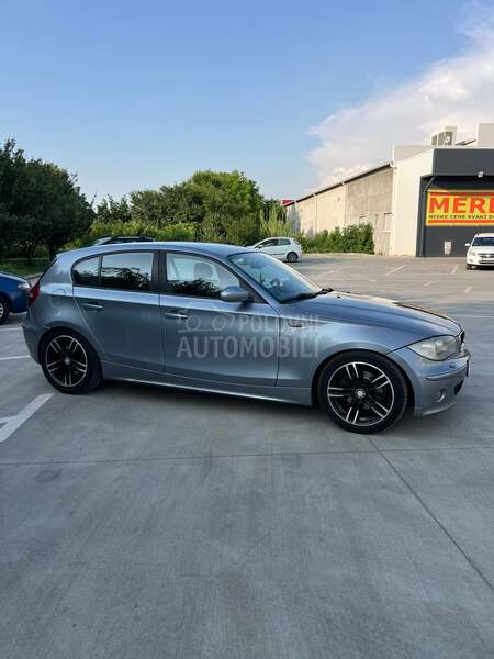 BMW 120 