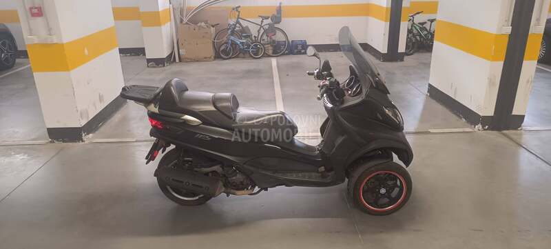 Piaggio MP3