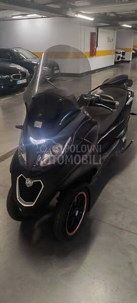 Piaggio MP3