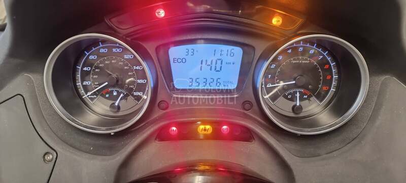Piaggio MP3