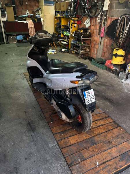 Gilera Runner