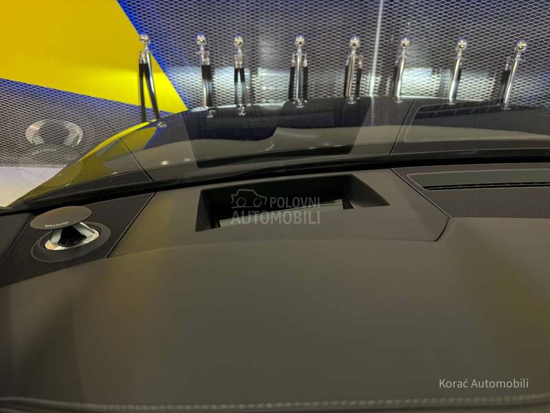 Audi S7 VAZDUH PANO KERAMIKA