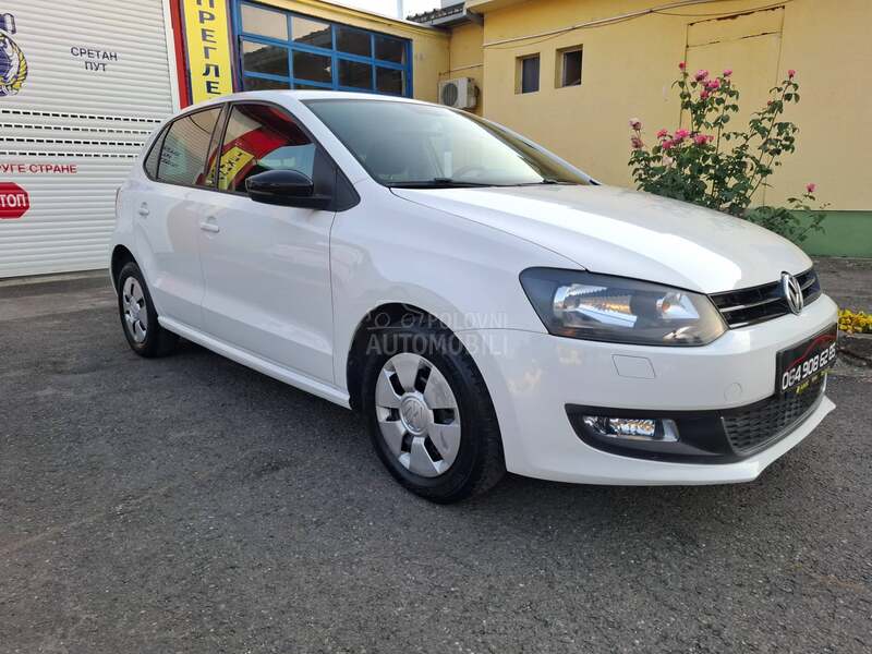 Volkswagen Polo 1.2 b STYLE
