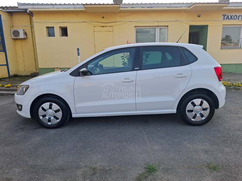 Volkswagen Polo 1.2 b STYLE