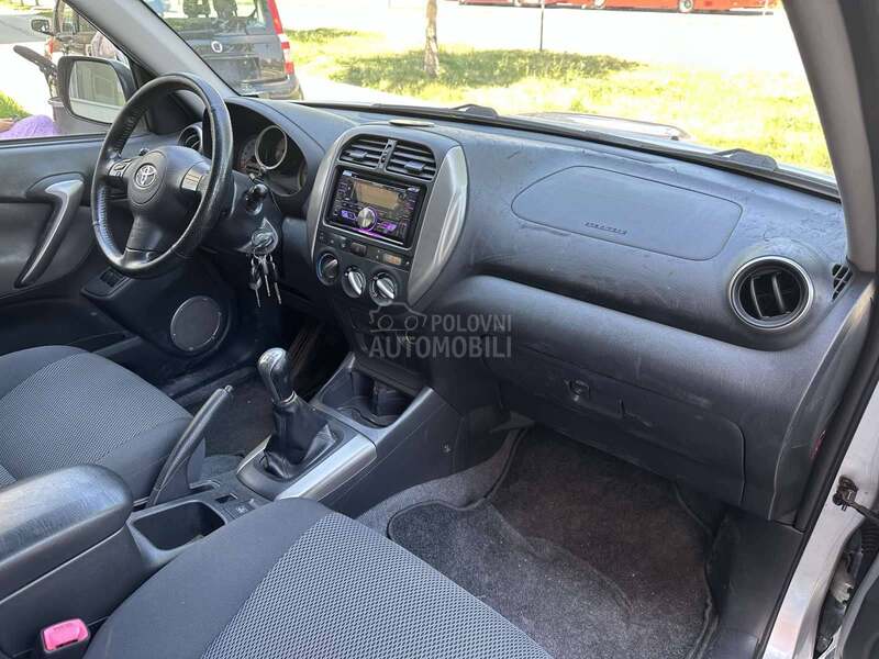 Toyota RAV 4 2.0 CH