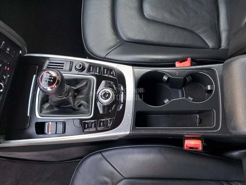 Audi A4 2.0TDI S-LINE BOSE