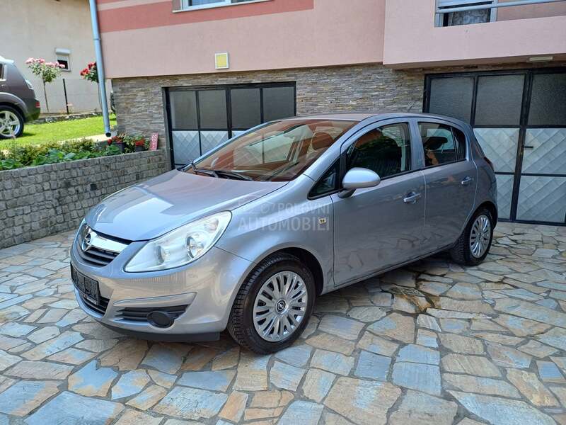 Opel Corsa D 1.4 CH