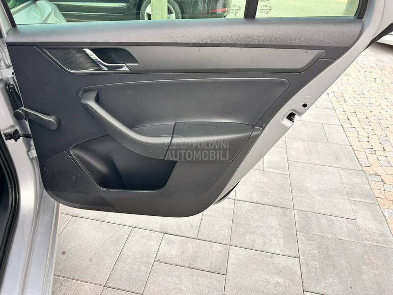 Škoda Rapid 1.2 TSI temp nav