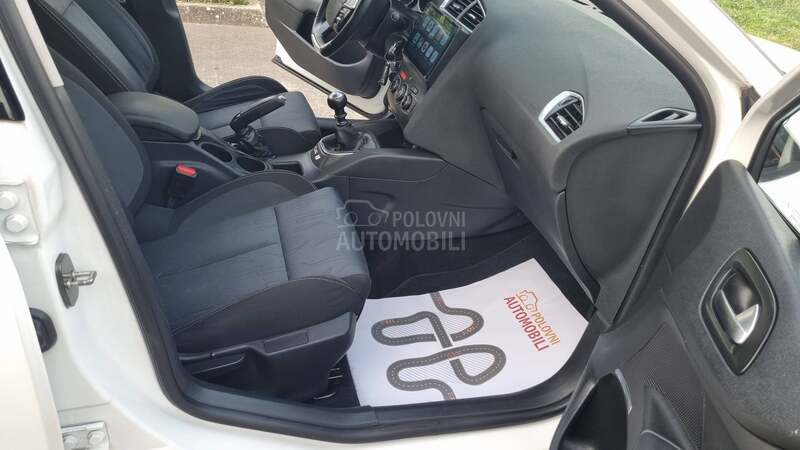 Citroen C4 1.6 e-HDI