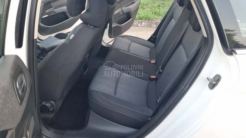 Citroen C4 1.6 e-HDI
