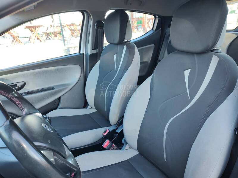 Lancia Ypsilon 0,9 twin air