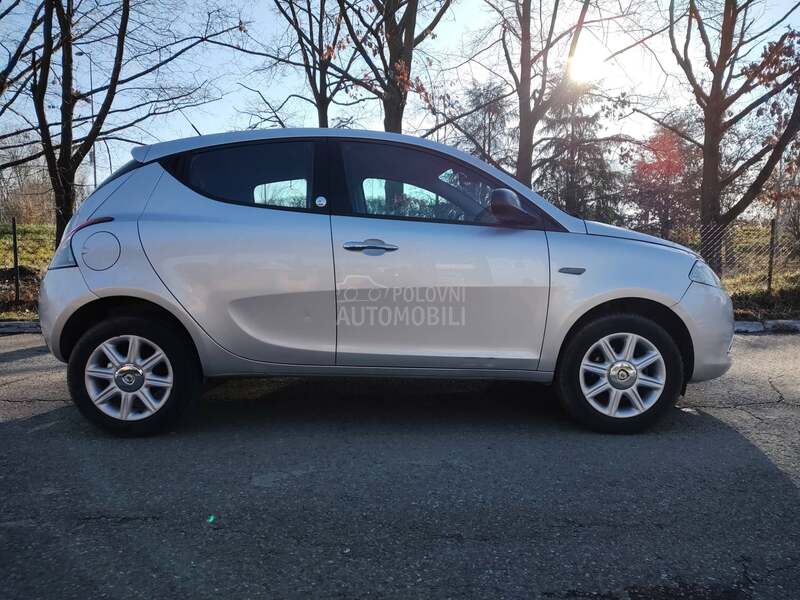 Lancia Ypsilon 0,9 twin air