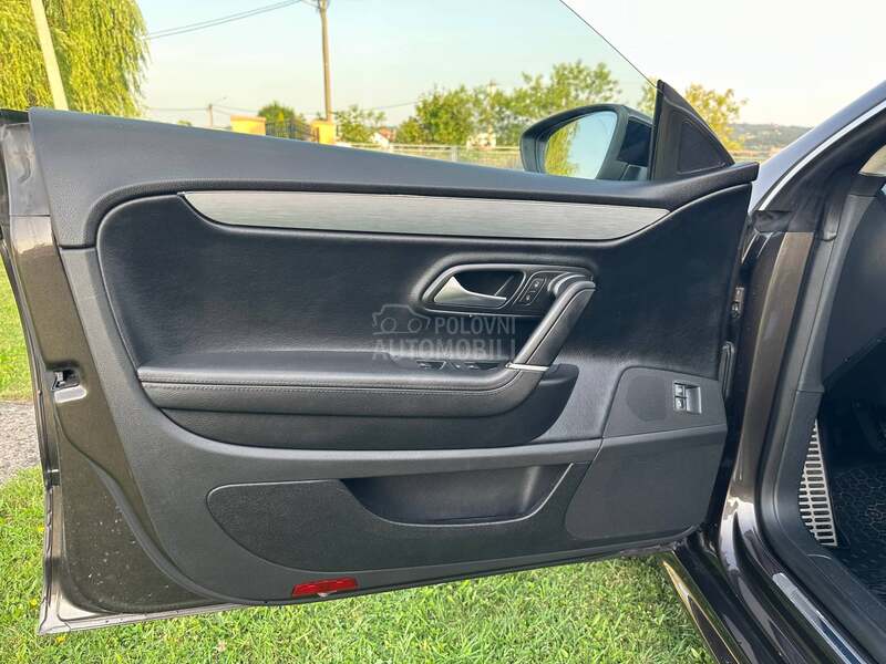 Volkswagen Passat CC 2.0 TDI RLine