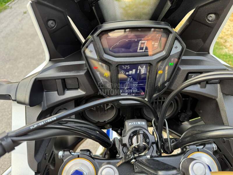 Honda Africa twin CRF1000D