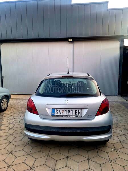 Peugeot 207 1.4hdi