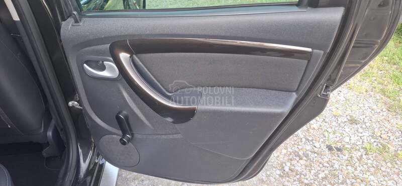 Dacia Duster 1.6 BENC FFUULL