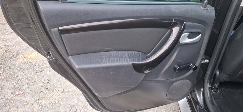Dacia Duster 1.6 BENC FFUULL