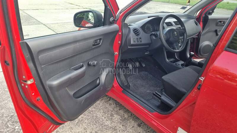 Suzuki Swift 1.3