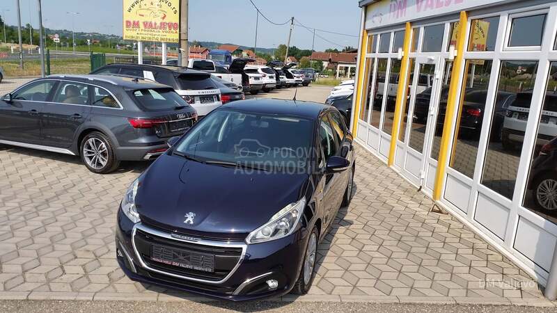 Peugeot 208 1.6HDI 5V/PERFFEKTAN