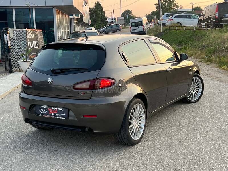 Alfa Romeo 147 1.9jtd TI