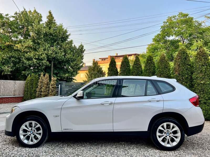 BMW X1 2.0/XDrive/Nav/Perla