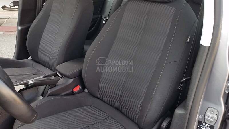 Peugeot 308 1.6 HDI ALLURE / T0P