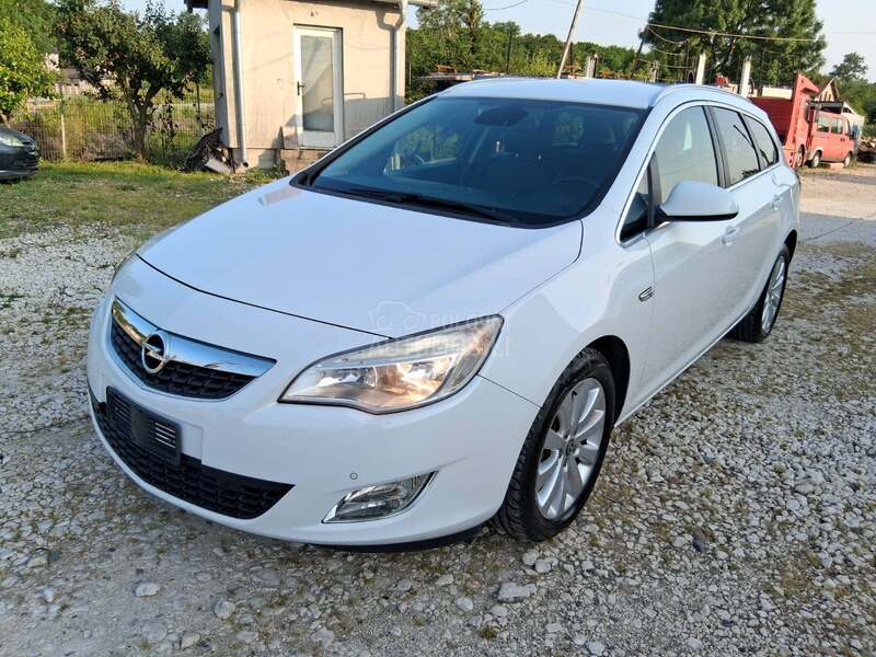 Opel Astra J 1.7 CDTI