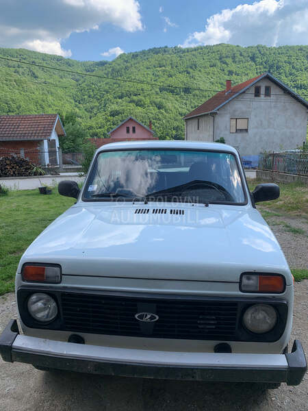 Lada Niva 