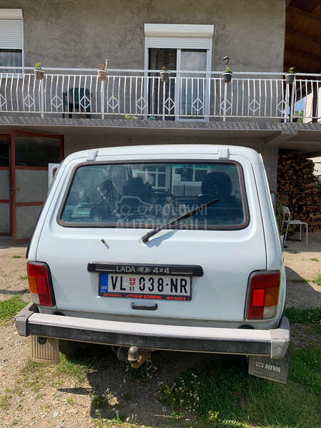 Lada Niva 