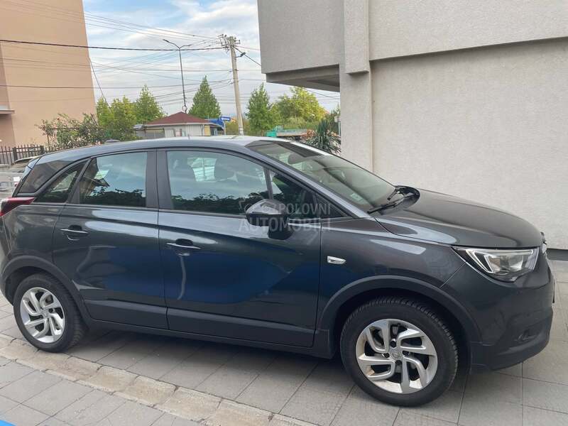 Opel Crossland X  