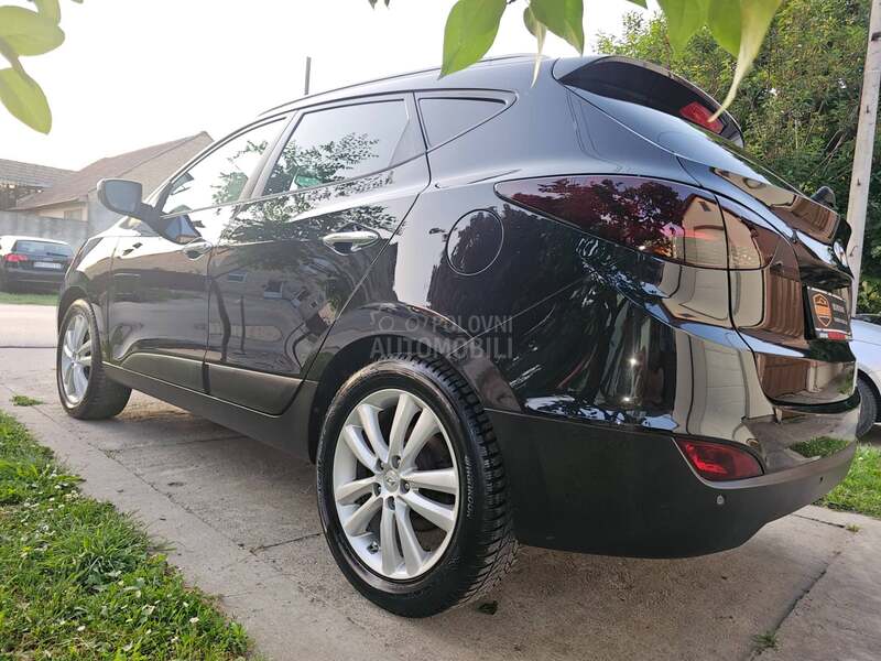 Hyundai ix35 2.0CRDI PREMIUM CH