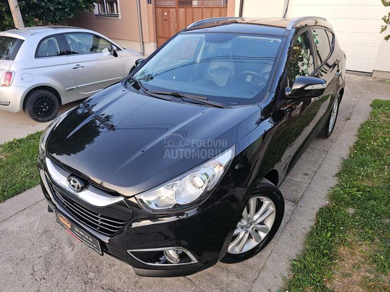 Hyundai ix35 2.0CRDI PREMIUM CH