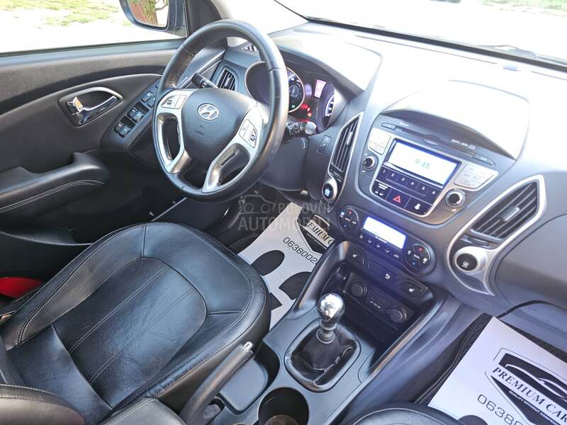 Hyundai ix35 2.0CRDI PREMIUM CH