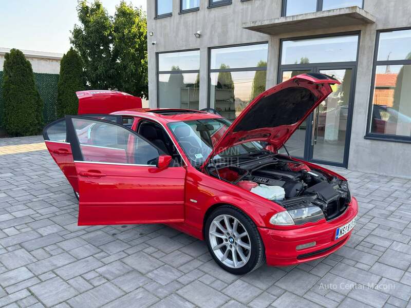 BMW 320 2.0b šestak