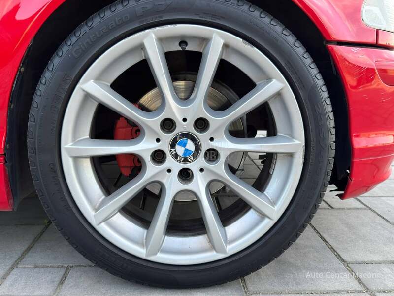 BMW 320 2.0b šestak