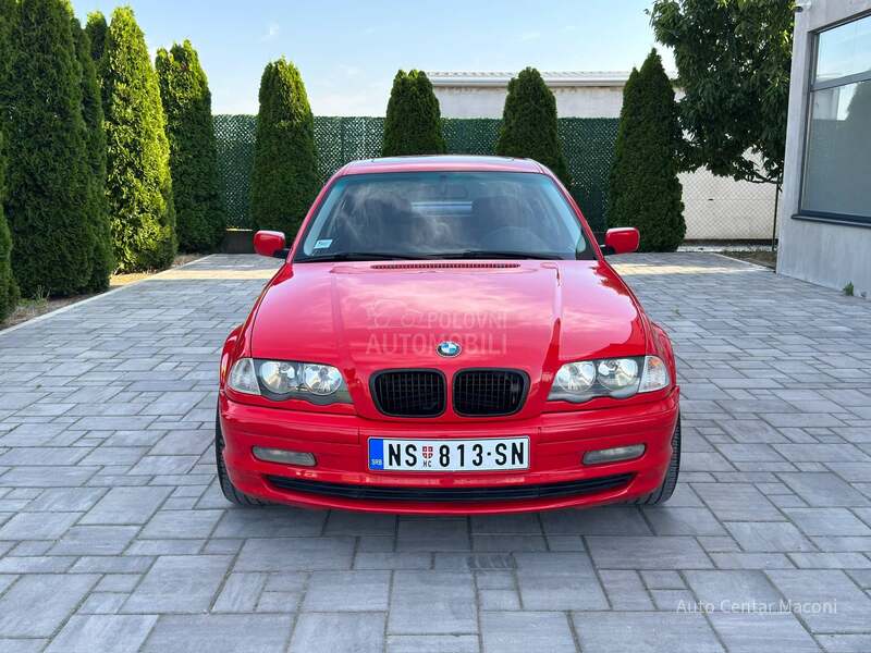 BMW 320 2.0b šestak